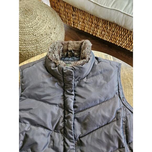 Eddie Bauer Goose Down Vest Brown Faux Fur Collar Women’s Size Medium - Picture 3 of 10